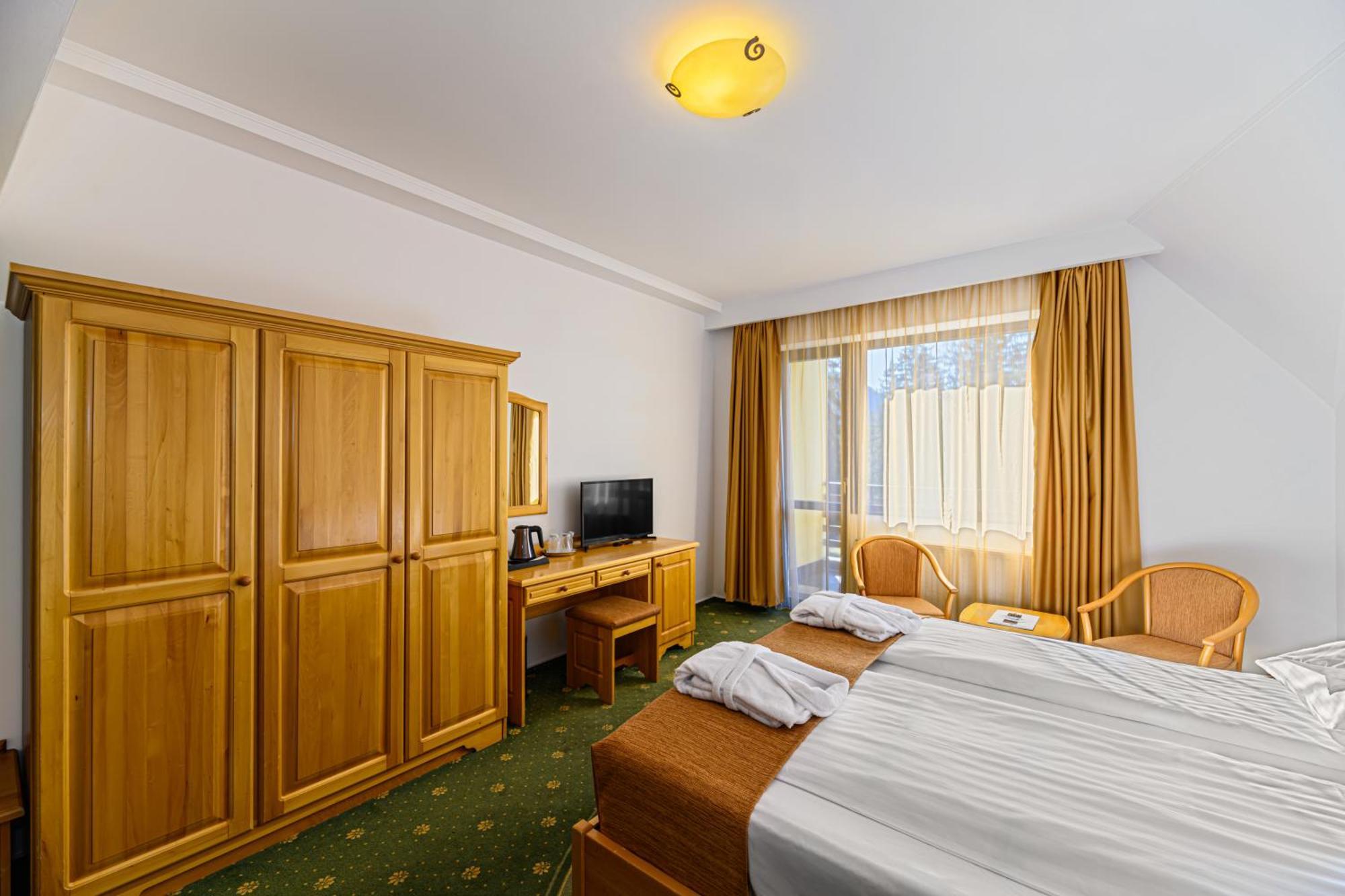 Casa Viorel Jacuzzi & Saunas Hotel 3*