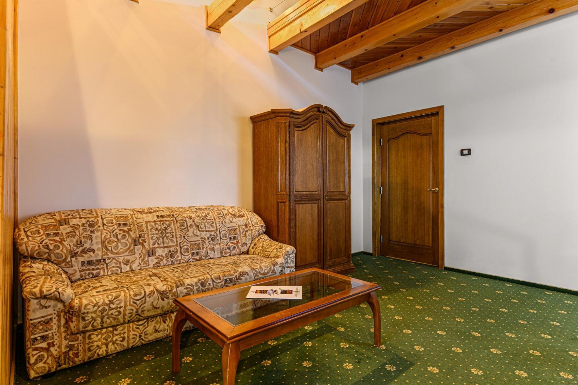 Casa Viorel Jacuzzi & Saunas 3* Poiana Brasov