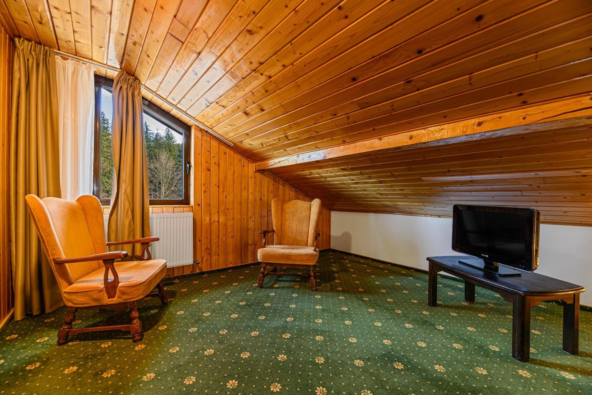 Hotel Casa Viorel Jacuzzi & Saunas